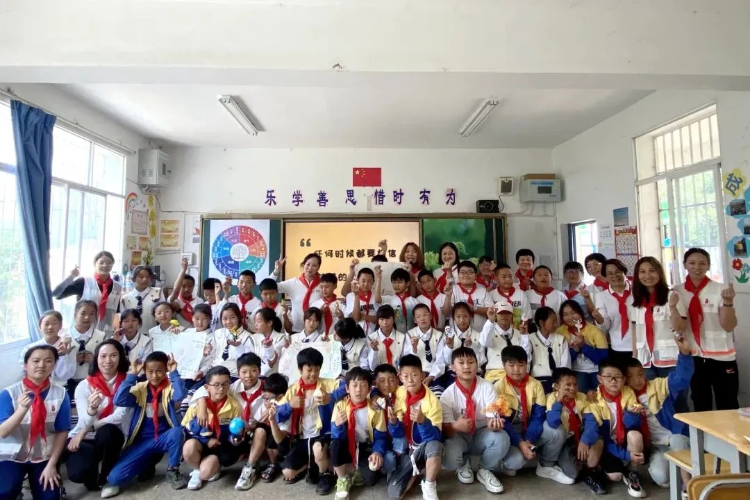 用心前行，，，筑梦远航 | 雪莱特但愿小学云南助学活动